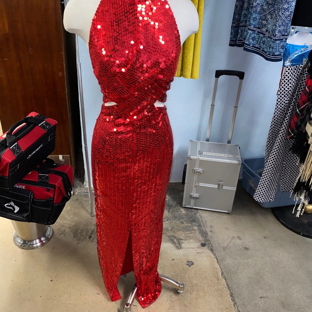 cache sequins cache dress - Picture 2 of 4